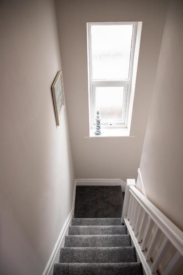 Wave Stays - First Floor Apartment Cleveleys Buitenkant foto