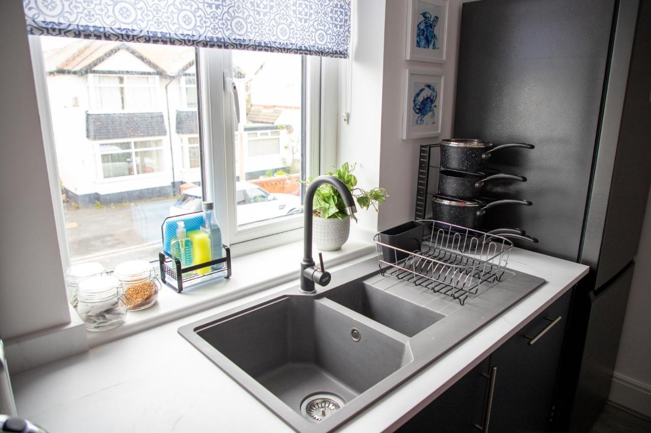 Wave Stays - First Floor Apartment Cleveleys Buitenkant foto